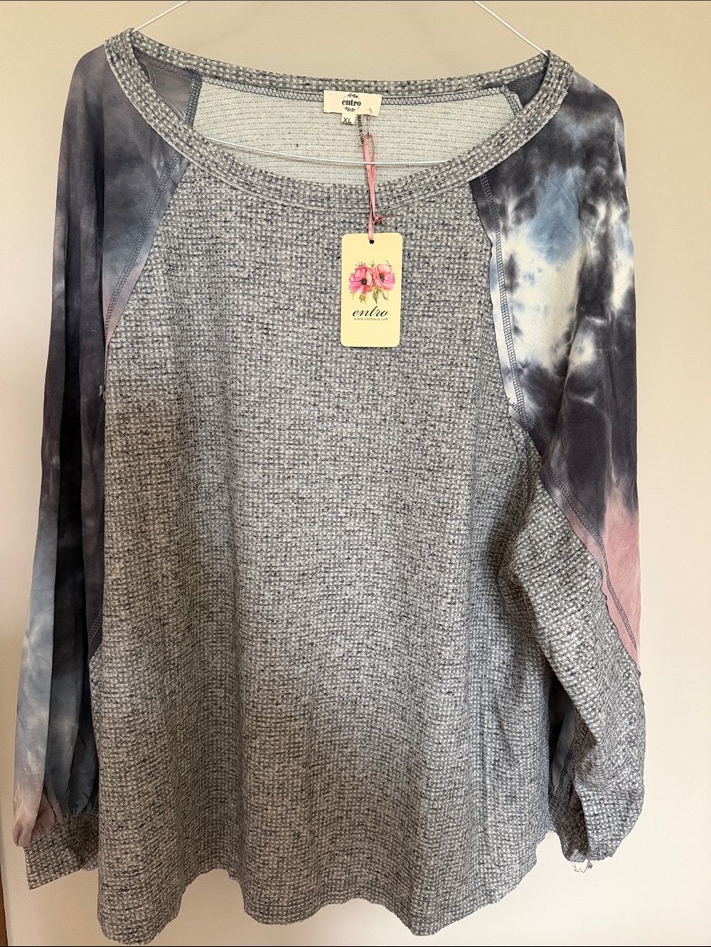 New entro Gray Waffle Knit Sweater with Blue and Pink Tie-Dye Sleeves Size XL